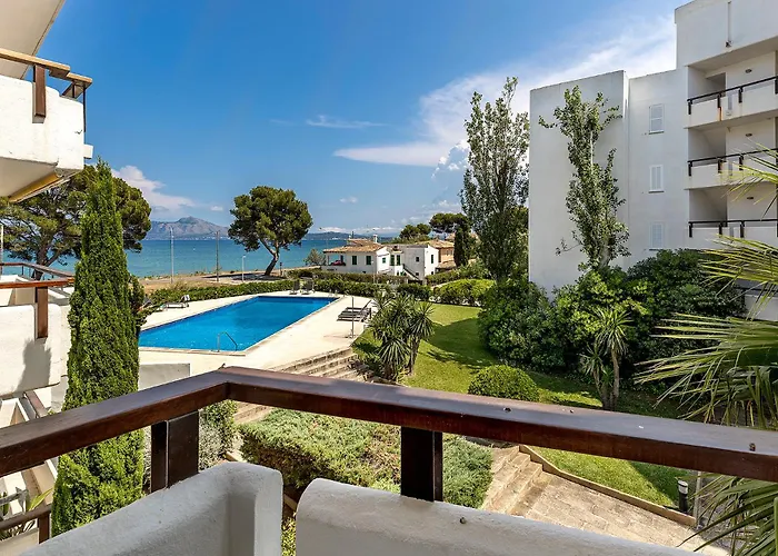 Апартаменты Llenaire 1, Sea View, Pool, Wifi