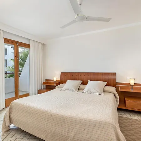 Llenaire 1, Sea View, Pool, Wifi *