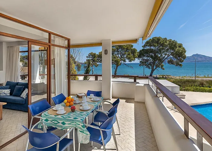 Llenaire 1, Sea View, Pool, Wifi Apartmán