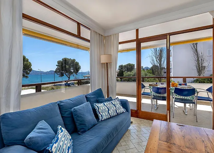 Apartment Llenaire 1, Sea View, Pool, Wifi *